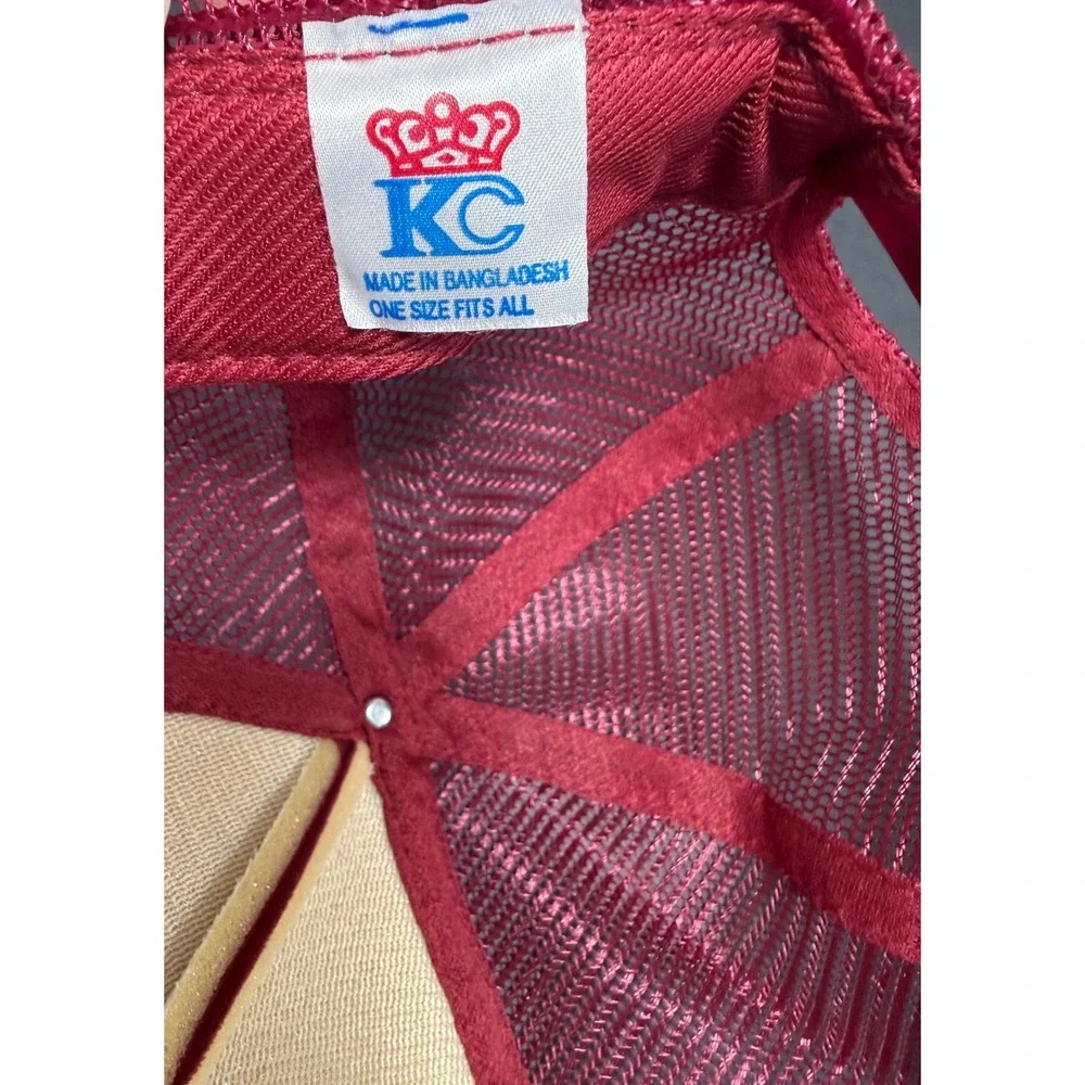 KC‎ Trucker Hat Mens OSFA Maroon Snazz & Jane's Oconto Falls WI Fishing Mesh Cap